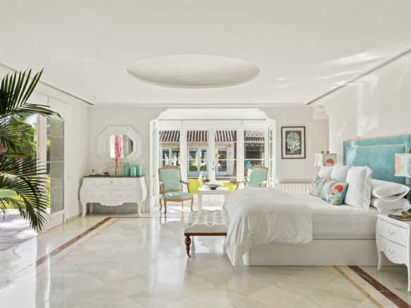 Los Monteros Villa Beach
