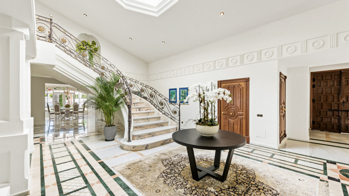 Los Monteros Villa Beach