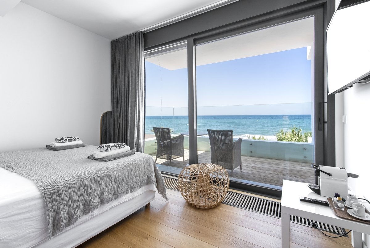 Costa-bella-east-marbella8 Beach-front Villa Marbella
