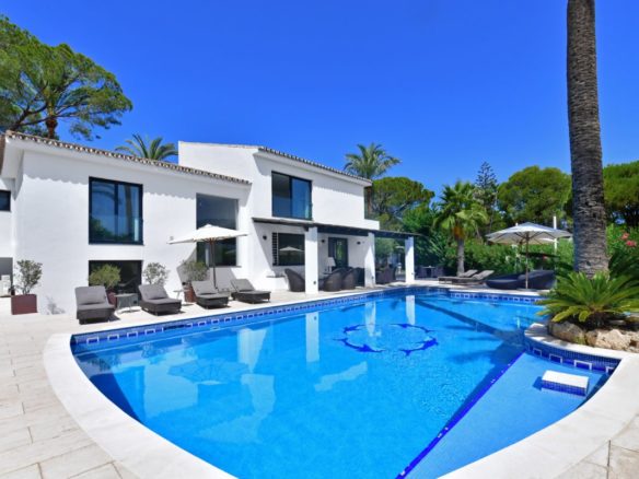 La Corsa Villa Location