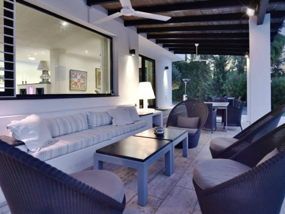 La Corsa Villa Location