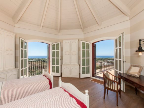 Marbella Hill Club Villa