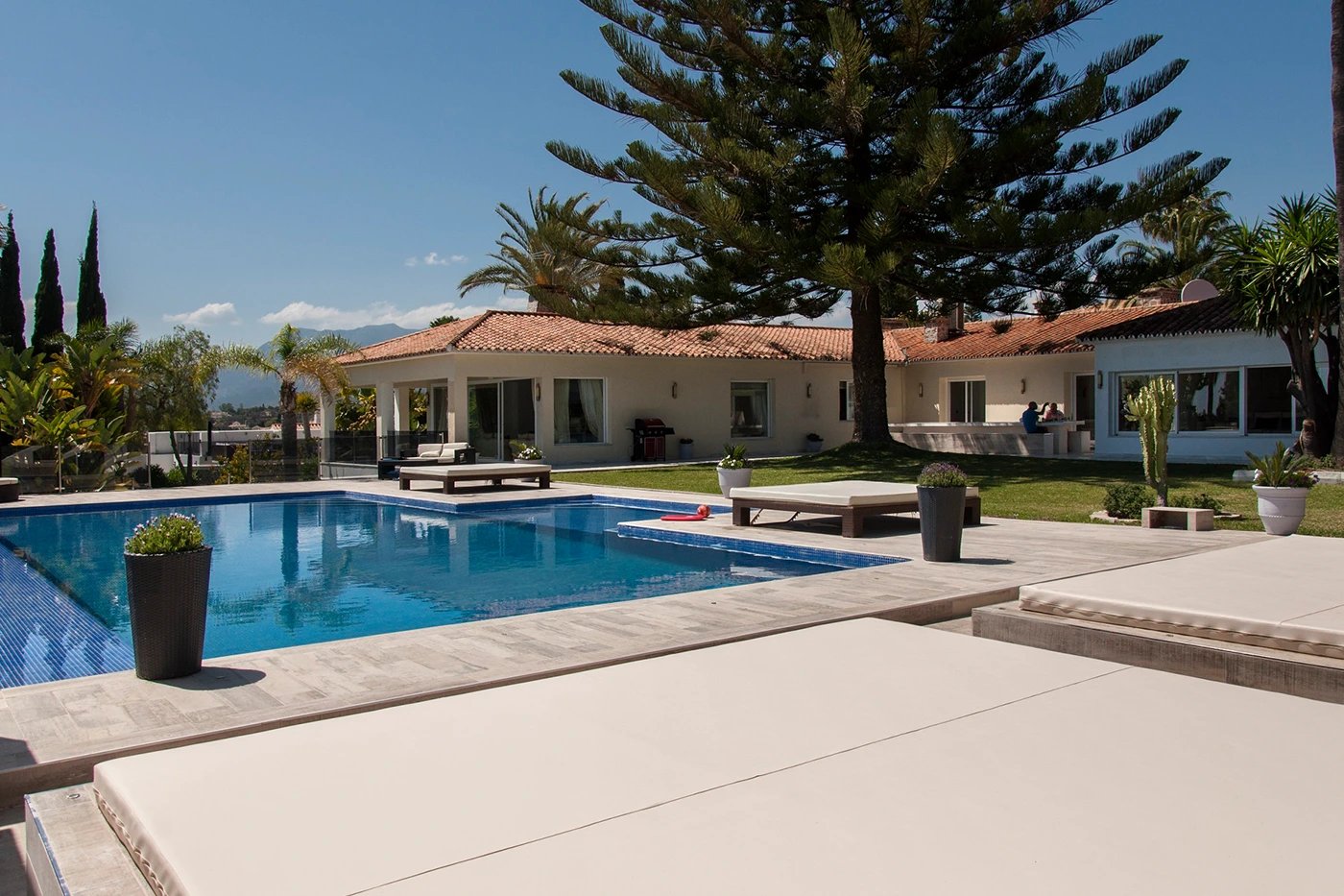 Versace Villa Elviria Views