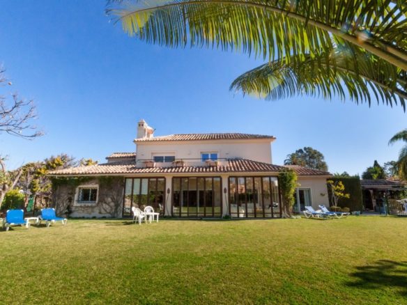 Casasola Villa Breathtaking Beaches