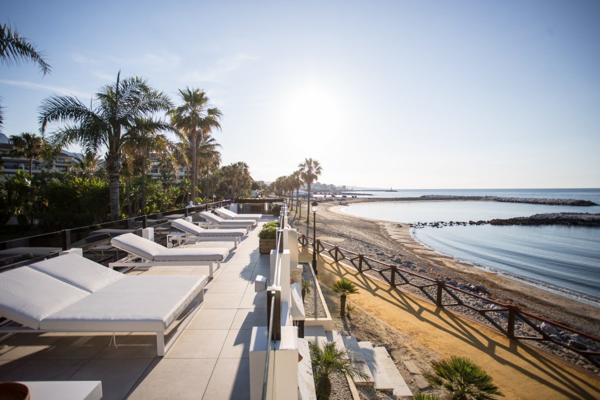 mistral-beach-puerto-banus20 Mistral Beach Beachfront Villa