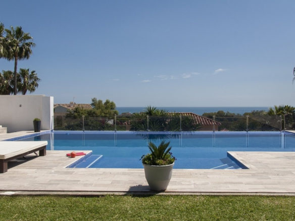 Versace Villa Elviria