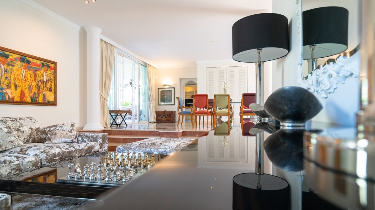 Elviria Villa Heated Pool