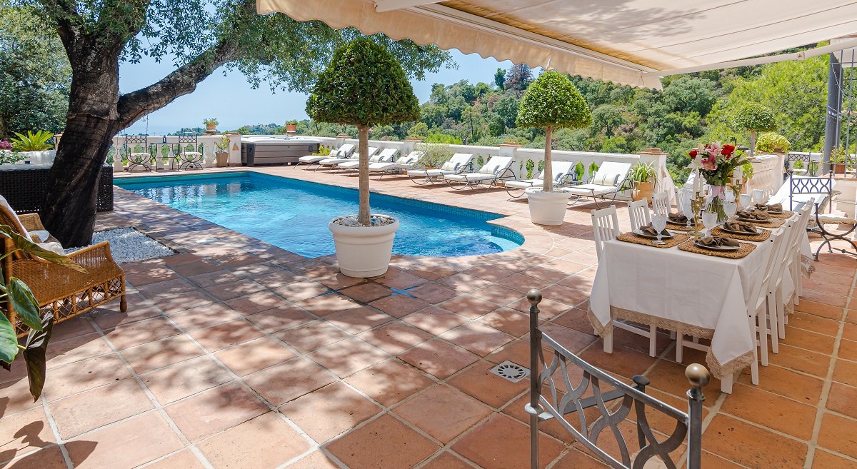 El Madroñal Rental Villa Spain
